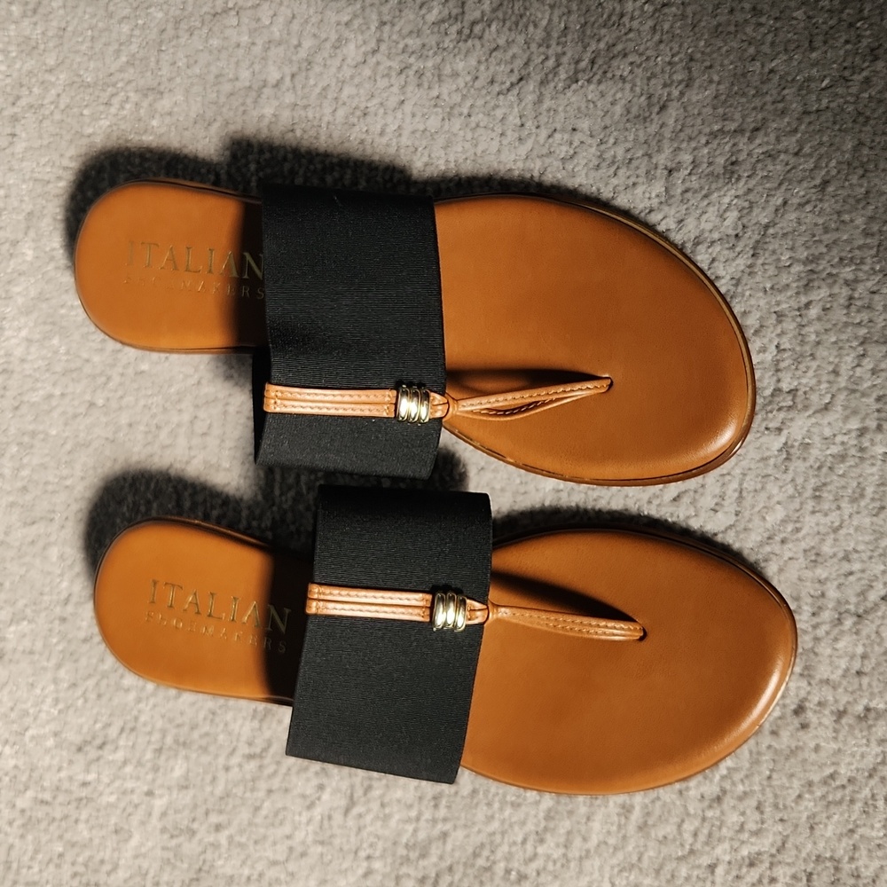 Italian Shoemakers sandals size 8